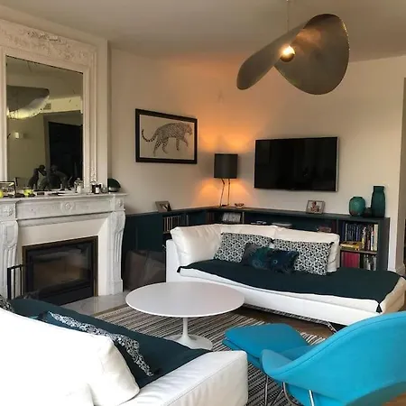 Maison Familiale Chartrons 250m2 Jardin + Piscine Сasa de vacaciones Burdeos