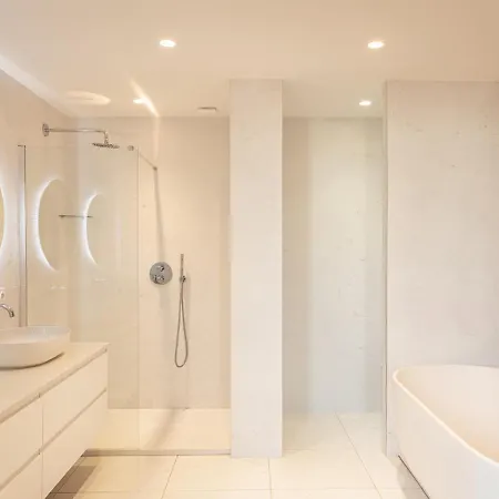 Maison Familiale Chartrons 250m2 Jardin + Piscine