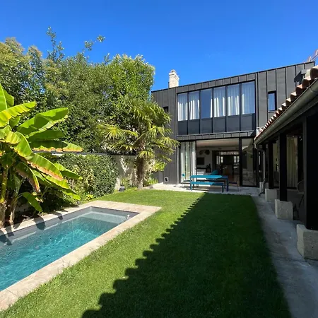Family House In Center Chartrons 250m2 - Pool, Garden, Ac Bordeaux