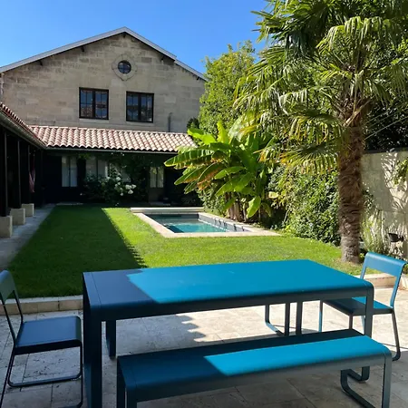 Maison Familiale Chartrons 250m2 Jardin + Piscine