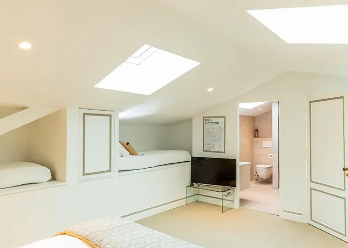 Family House In Center Chartrons 250m2 - Pool, Garden, Ac Casa de Férias *